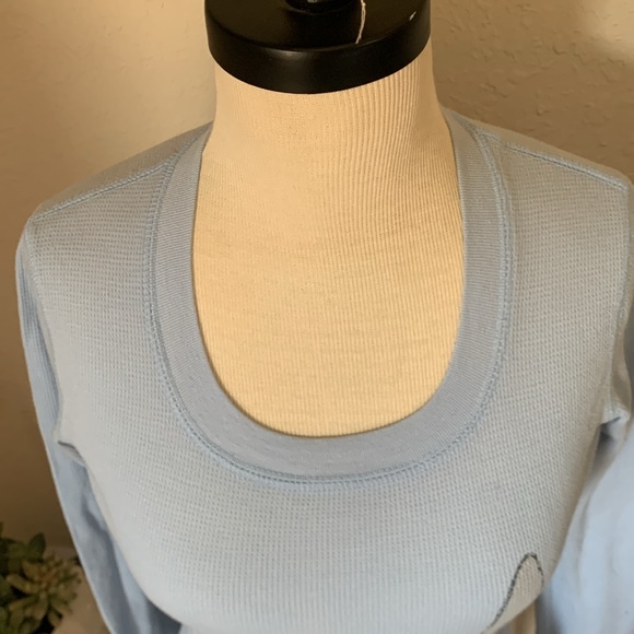 Disney Women’s vintage Disney long sleeve thumper from Bambi - Picture 3 of 11